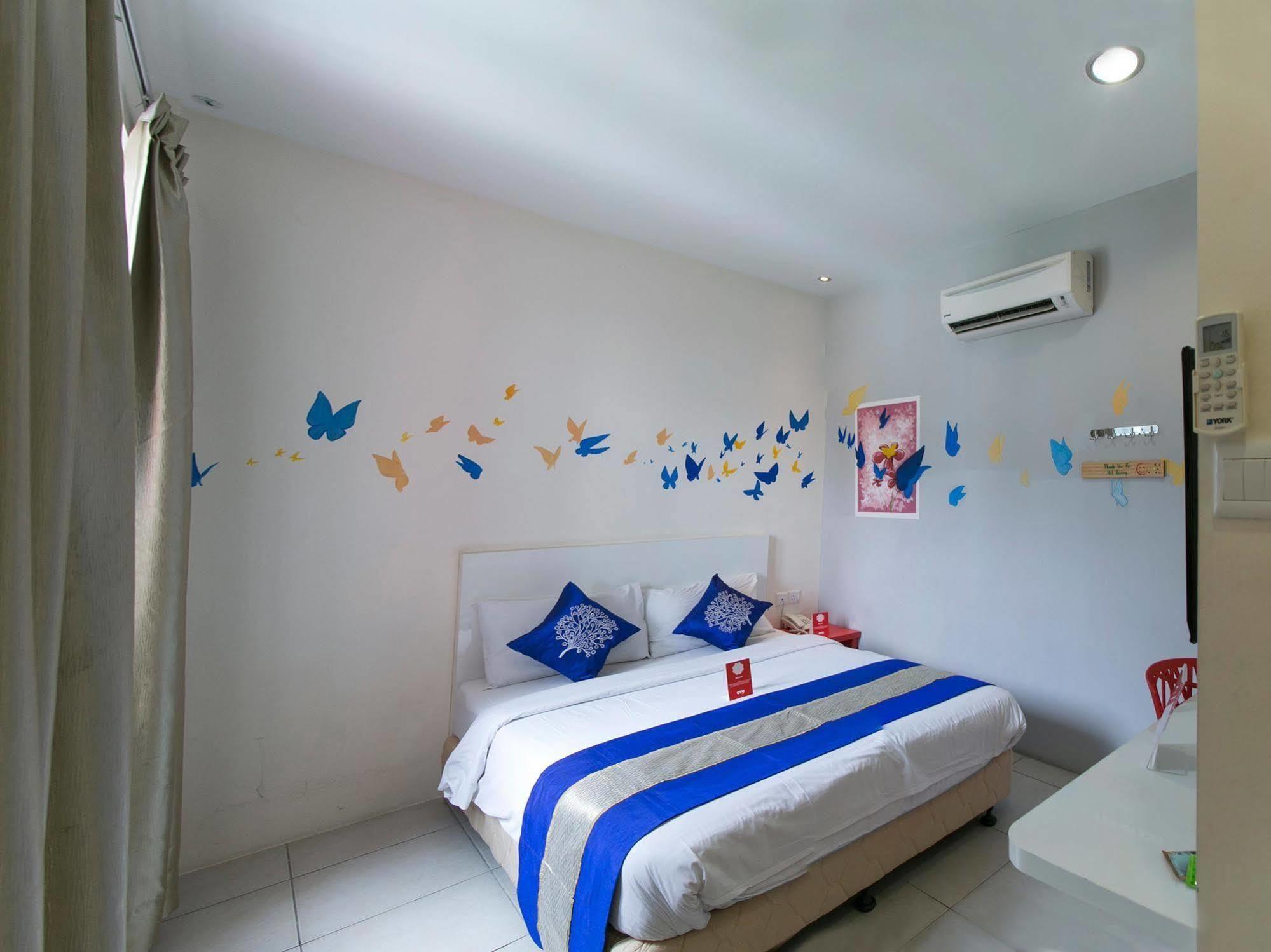 Hotel Strawberry Fields Petaling Jaya Dış mekan fotoğraf